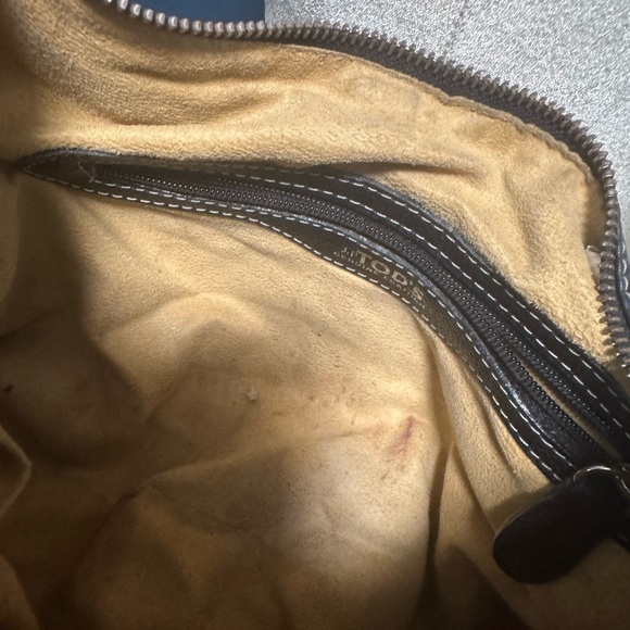 Tods Black Leather Hobo Shoulder Bag - Picture 8 of 10